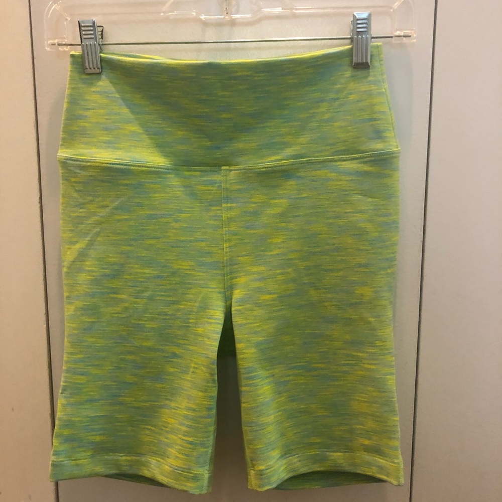 Outdoor Voices FreeForm NWT bike short size small